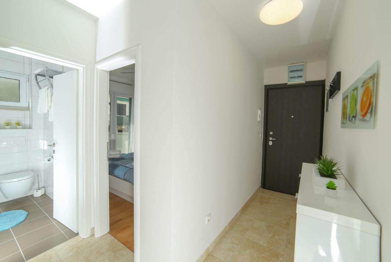 Amazing Luxury 4Star Apartment Laura Supetar Extérieur photo