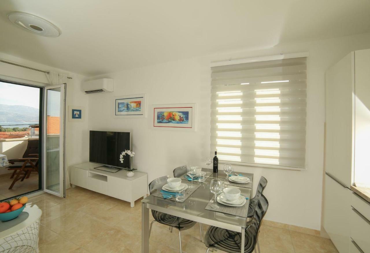 Amazing Luxury 4Star Apartment Laura Supetar Extérieur photo